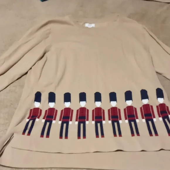 Lot of Three Sweaters with Dog, bird, and Soldiers designs. - Picture 5 of 6